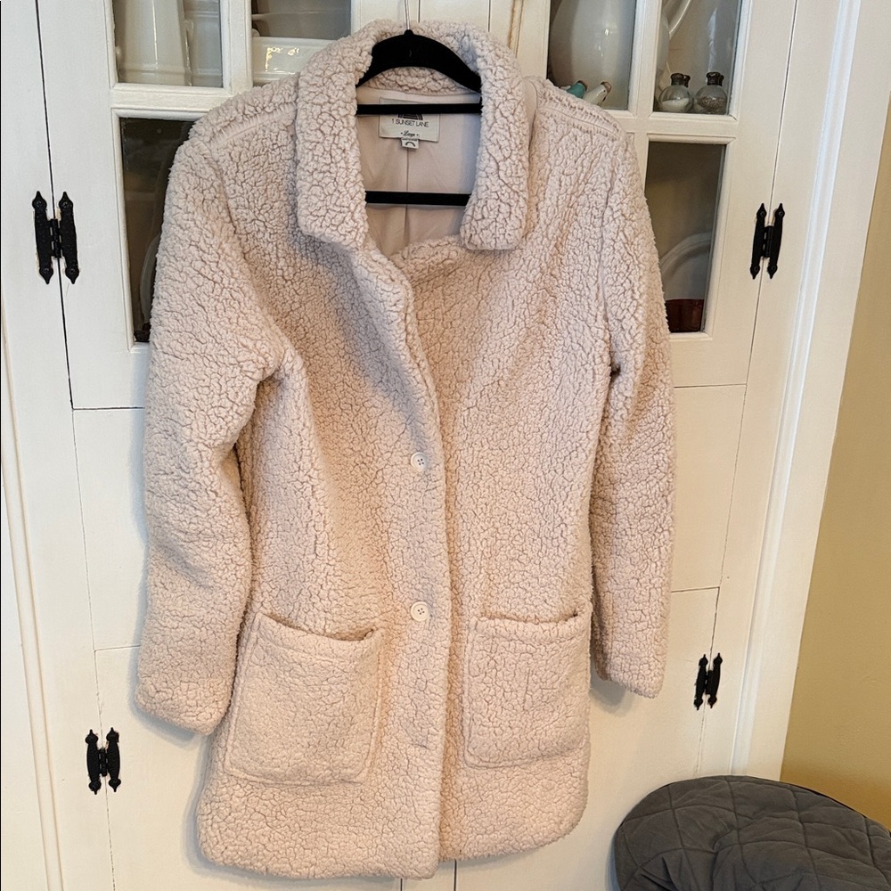 Women's Cream Sherpa Coat